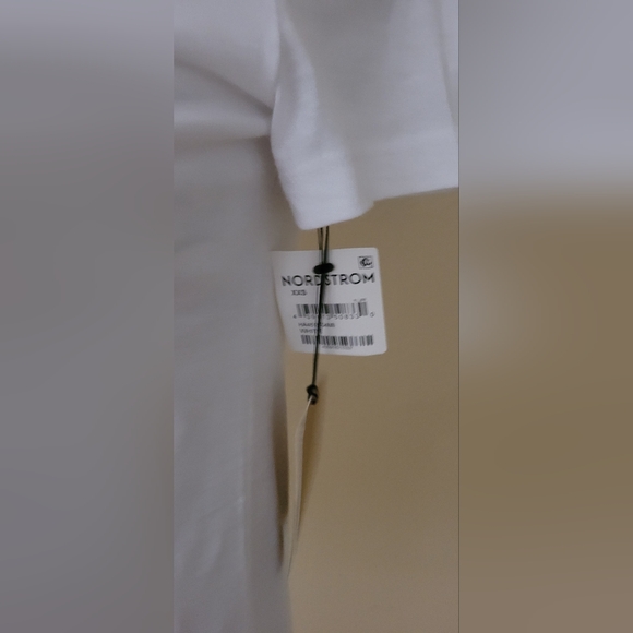 HALOGEN LOVE THE PLANET GRAPHIC TEE - Picture 3 of 5